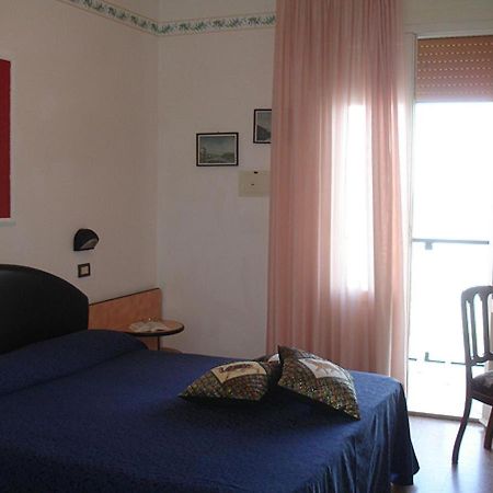 Hotel Primavera Sul Mare Lido Di Savio Zewnętrze zdjęcie